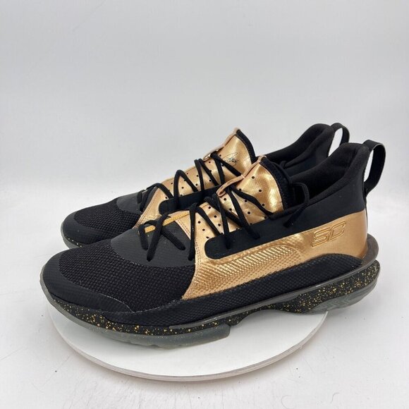 Under Armour Curry 7 NBA Finals Men Size 16 3023300-002 Gold Black Training Shoe - Picture 1 of 11